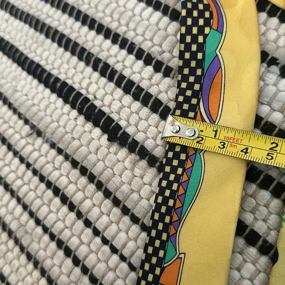 Tie - Picture 9 of 10